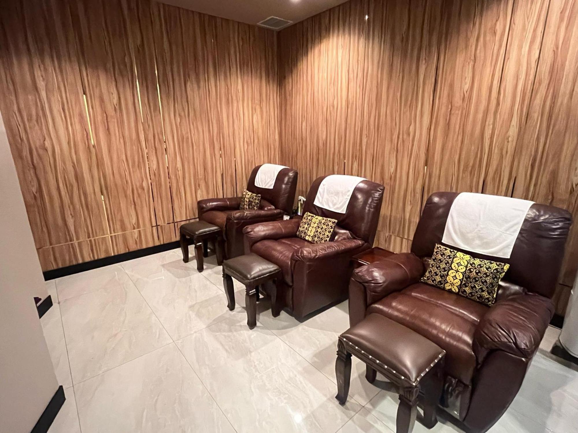 D'Primahotel Airport Jakarta Terminal 3 Wellness Center Tangerang Bagian luar foto